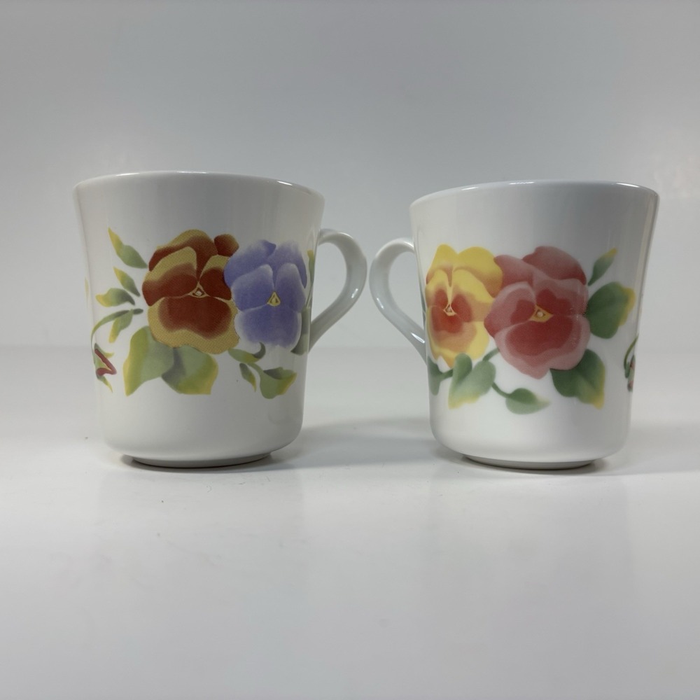 Vtg Cottagecore Summer Blush Pansies Coffee Tea Mug Cup Set Of 2 Different
